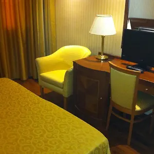 3* Hotel Clelia Palace